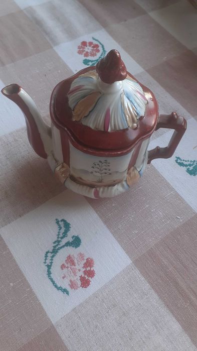 Вінтажний чайник для заварювання