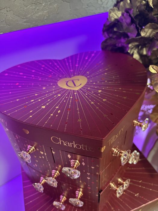 Piękny kuferek serce