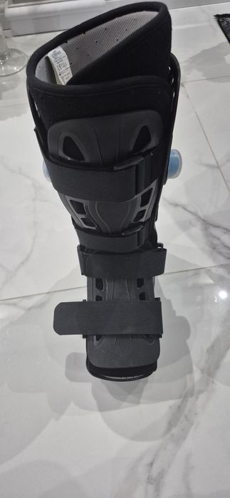 Orteza typu Walker rozmiar M 40-43