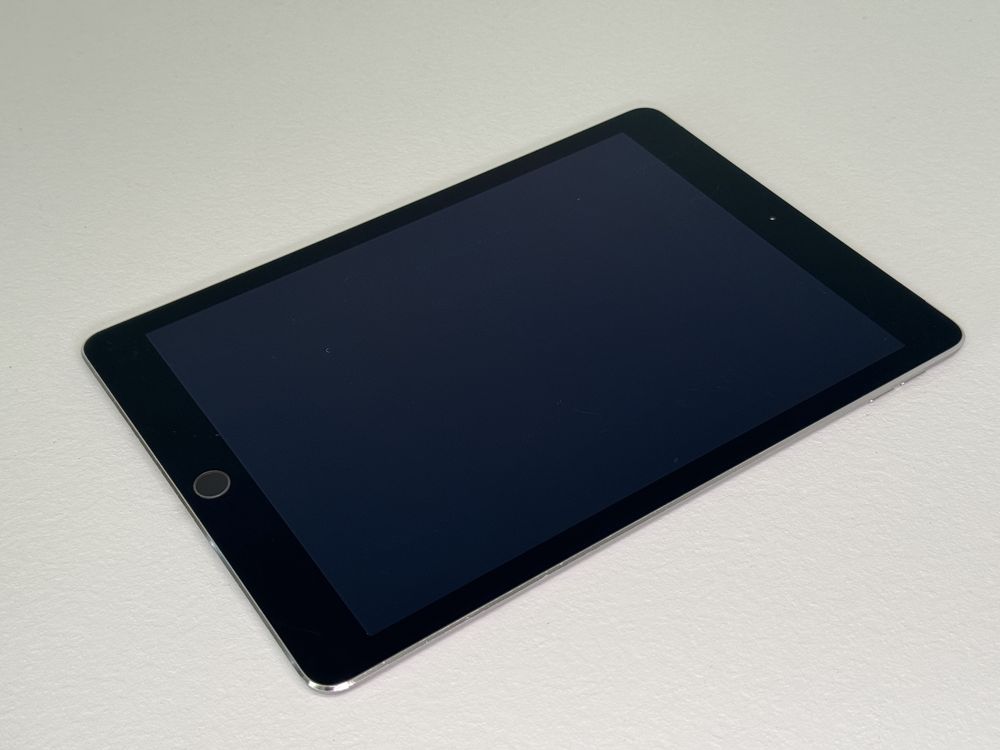 iPad Air 2 (A1567) 32GB - Cellular (LTE) - faktura VAT 23%