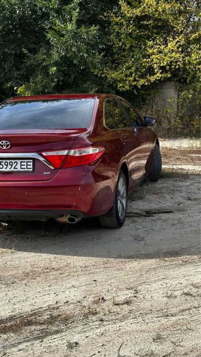 TOYOTA CAMRY 2015 року