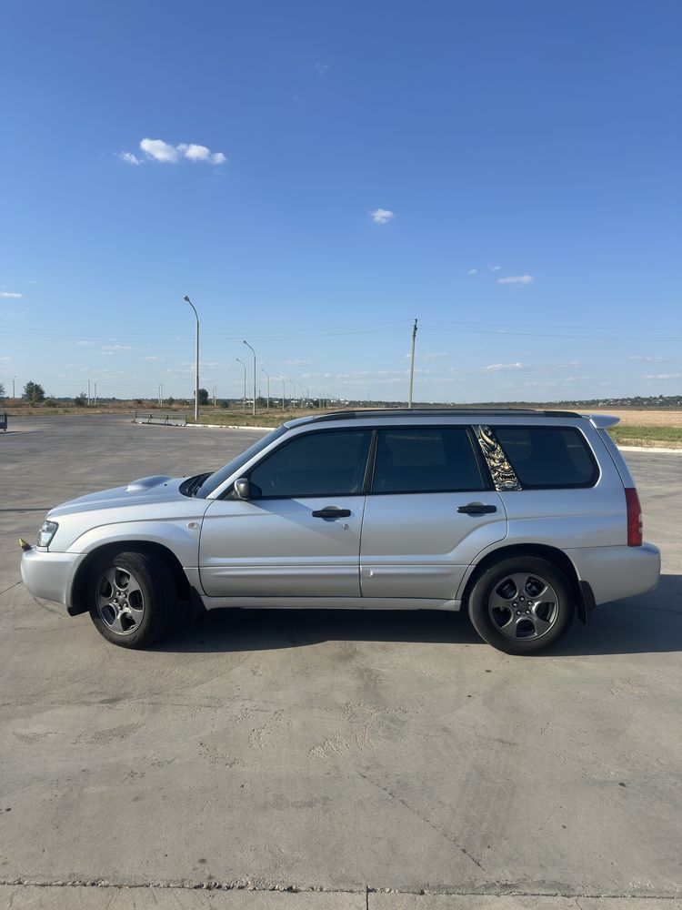 Subaru Forester 2004 • повна комплектація • газ/бензин