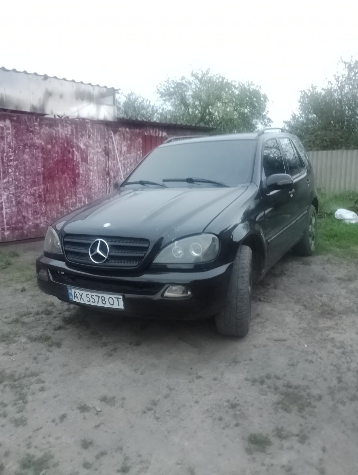 Mersedes ml 320 rest