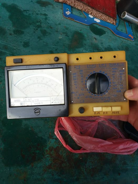 Ампер-вольтметир стрілочний в відмінному стані