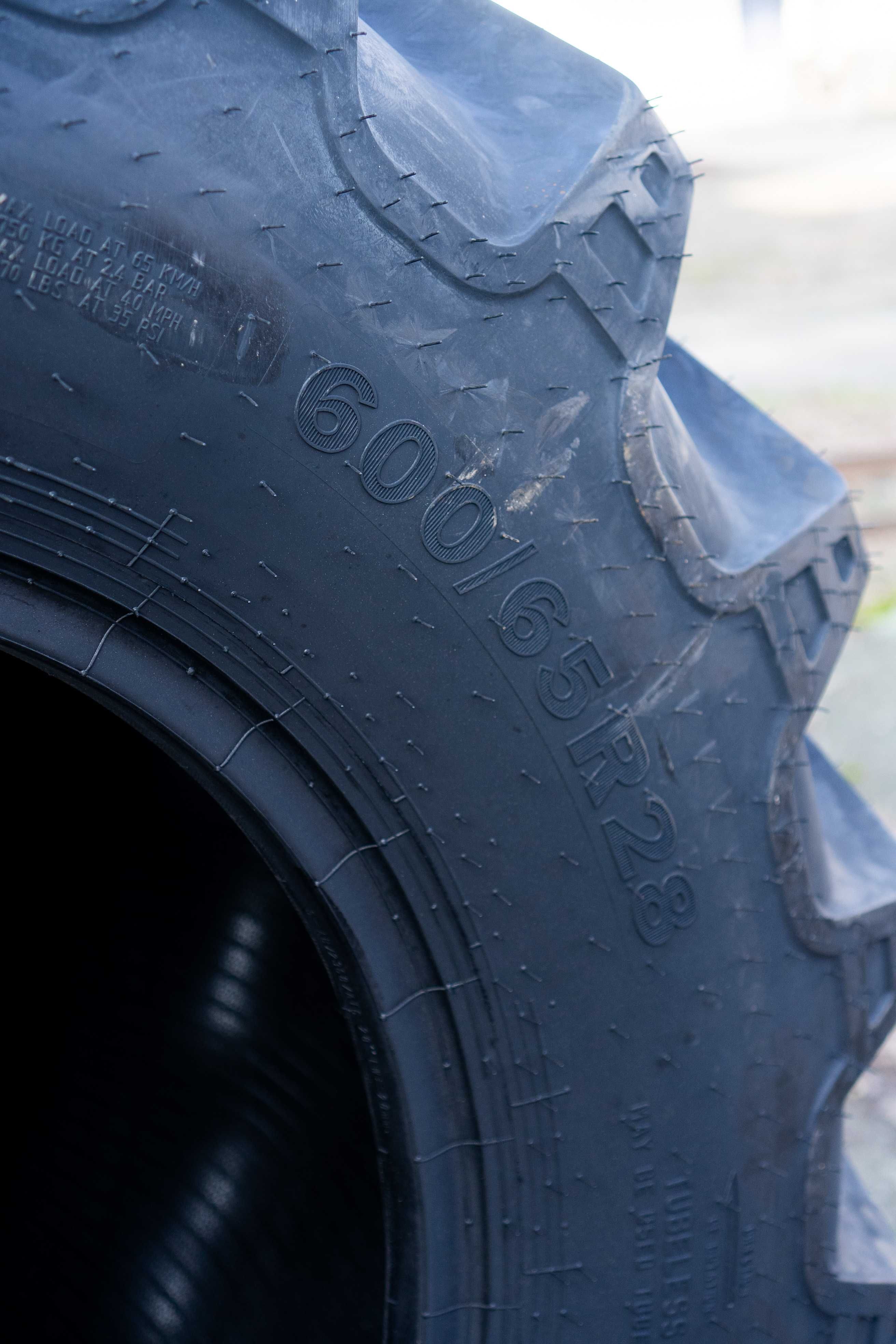 Шина 600/65R28 Galaxy Earth Pro Radial 651 (154D,TL)