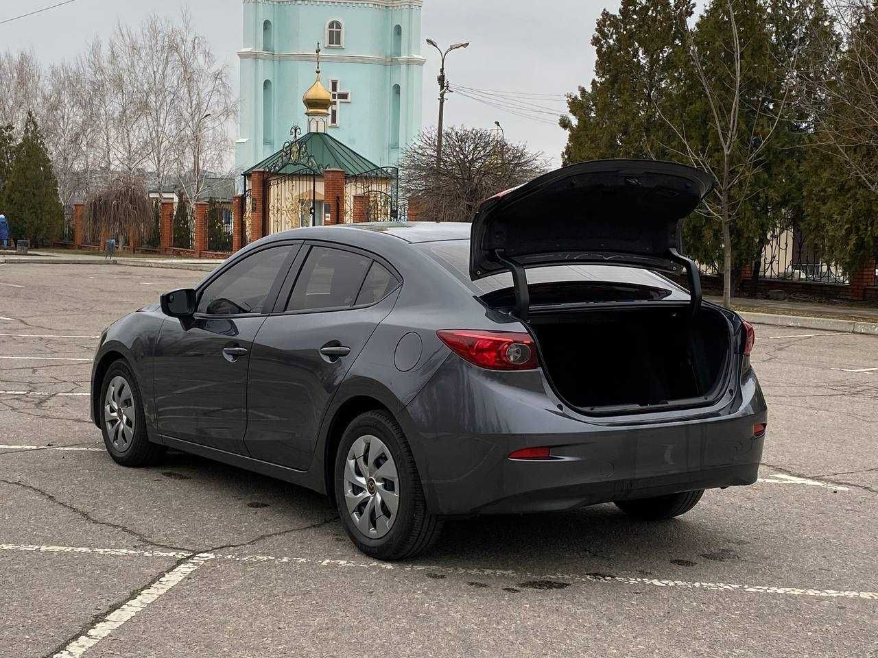 Авто Mazda 3 2015р 2,0 бенз,обм[Перший внесок від 20%]