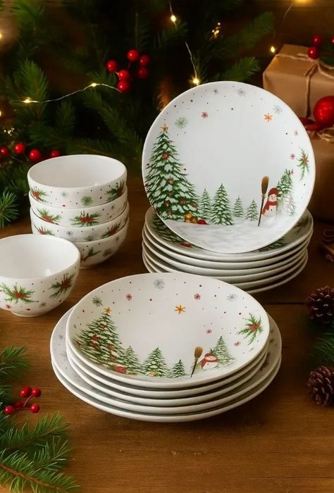 Порцеляновий столовий сервіз на 6 персон, 32 предмети. Фарфоровий