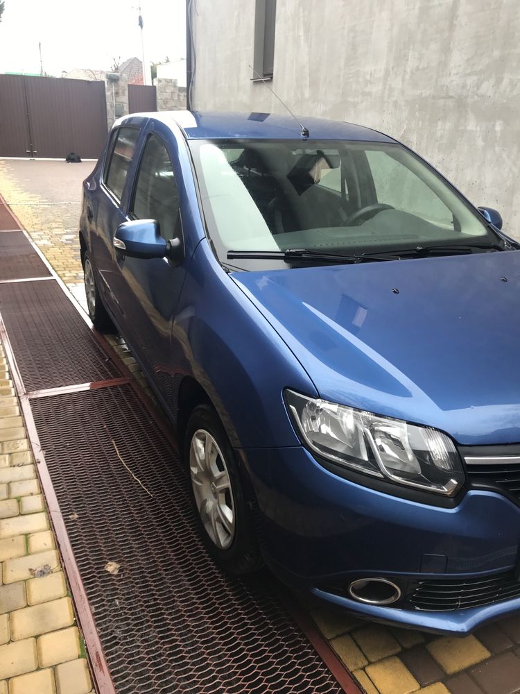 Renault Sandero 2014