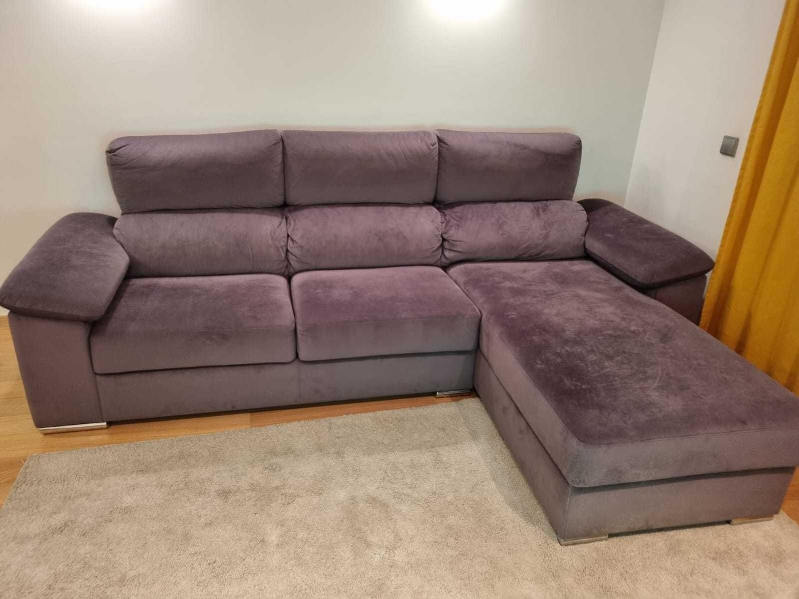 Sofa com chaise longue