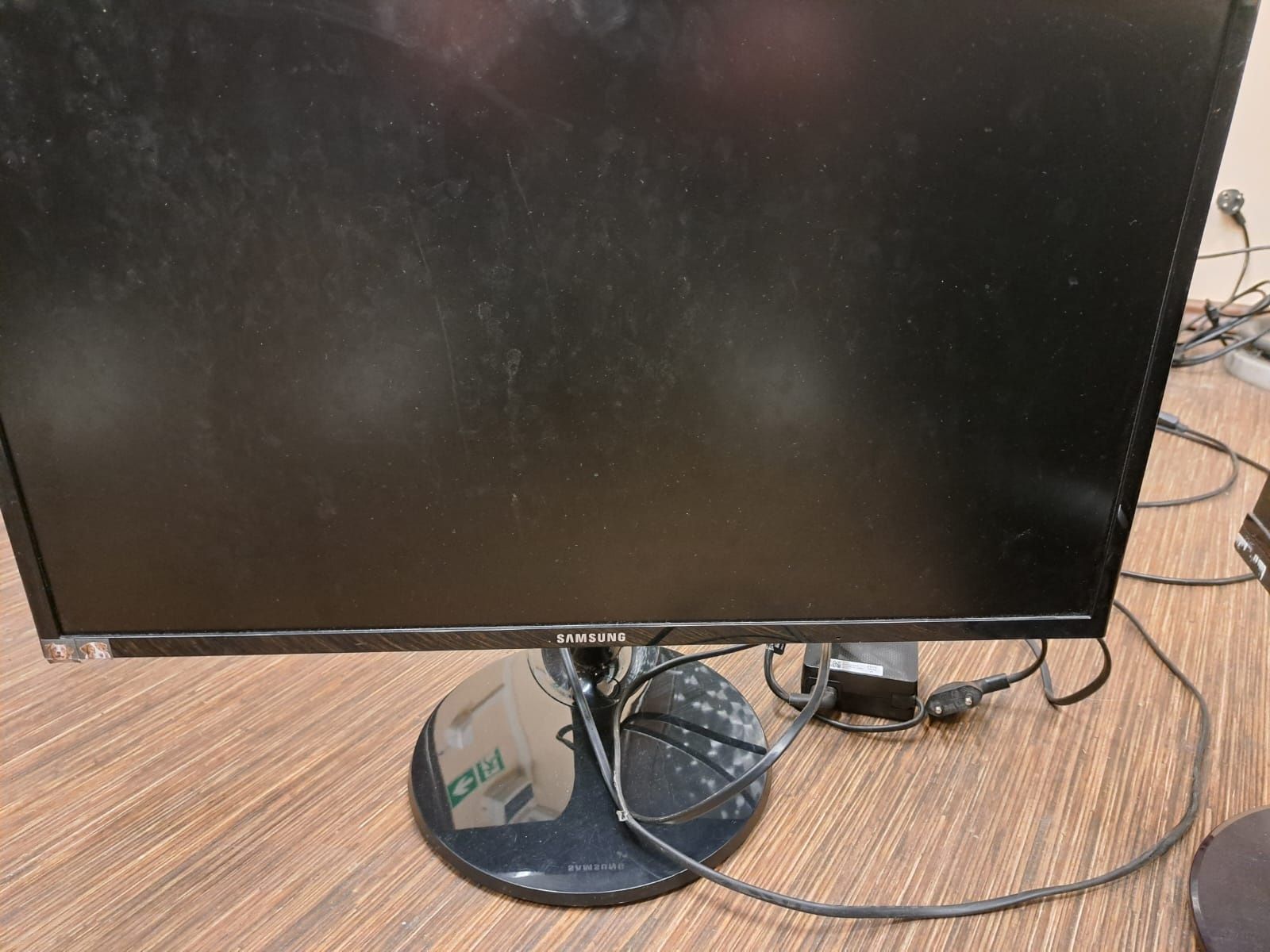 Monitor LED samsung S24F354FHU 23.5" FHD 1920 X 1080 PLS