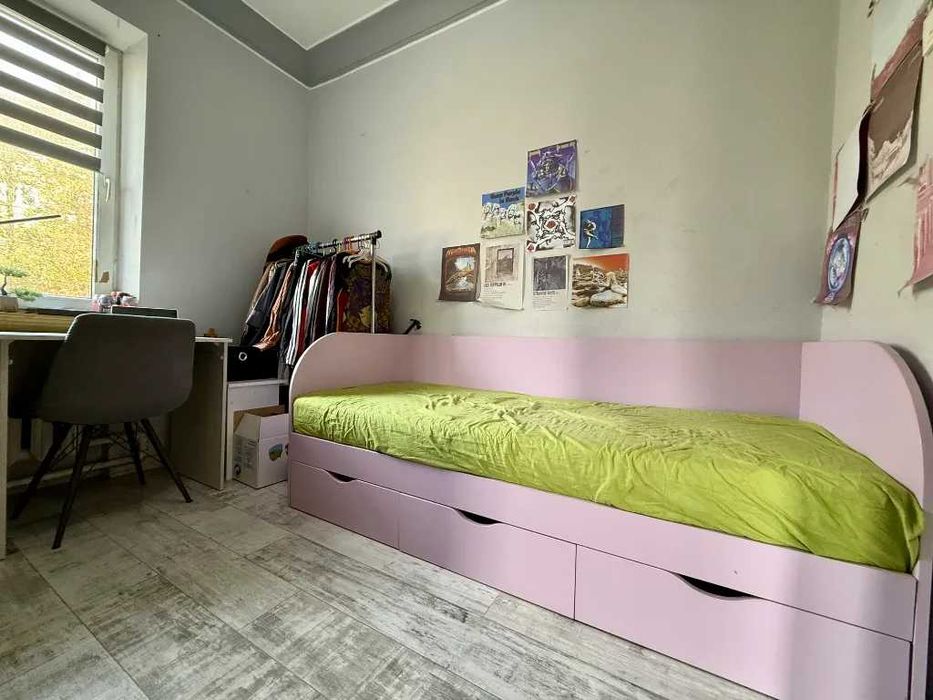 Продаж будинку 4к Олександра Поля (верх)
Леоніда Стромцова вул. 25/2