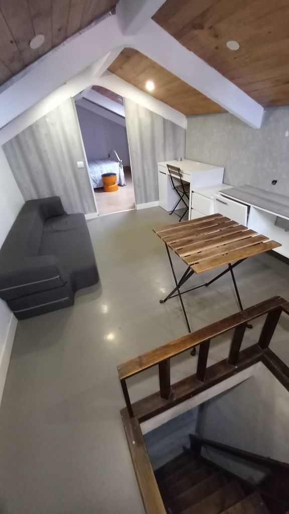 Precisa de um quarto para morar