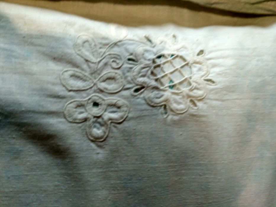 2 подушки наволочки ссср советские белые с розами ришелье вышивка