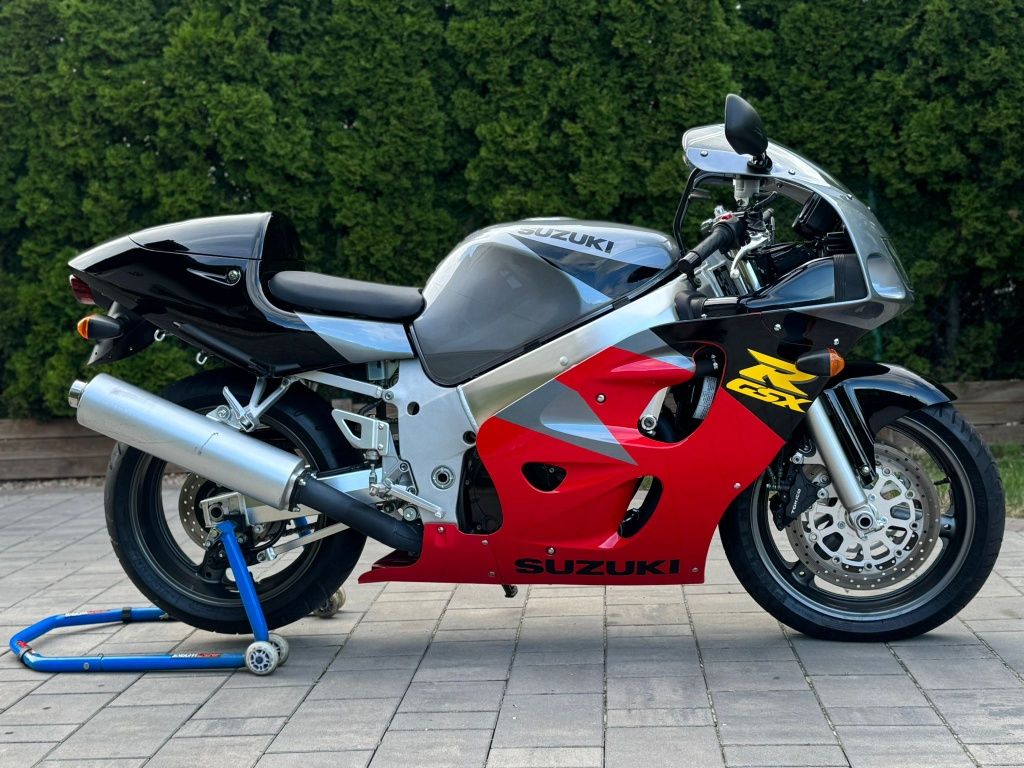Suzuki GSXR 600 Srad . Tylko 10tkm
