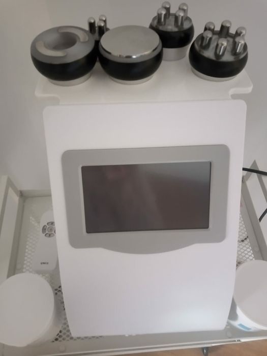 Vendo mobiliario, apartologia y productos Esteticos Nuevos