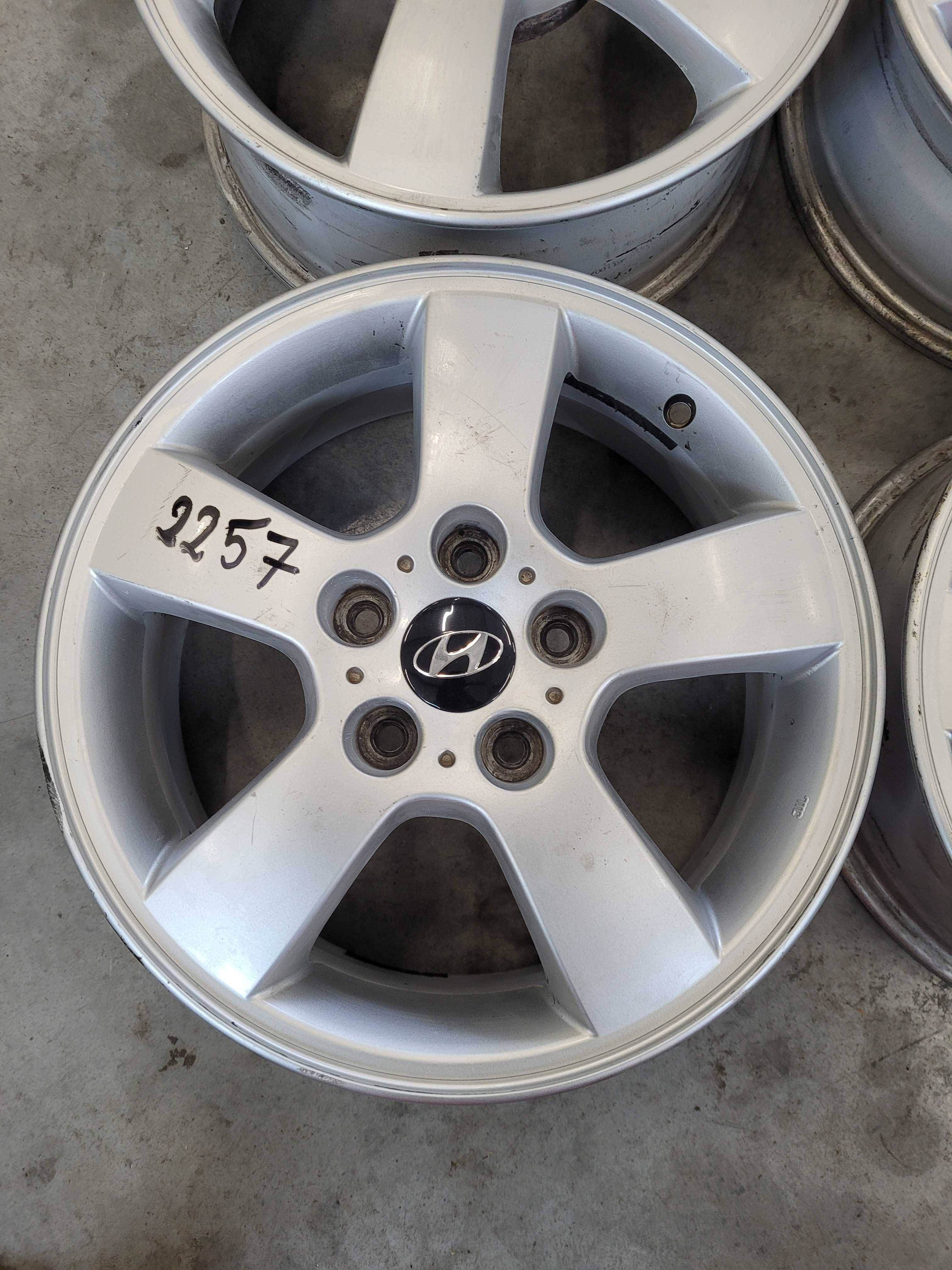 Felgi aluminiowe r 16 hyundai