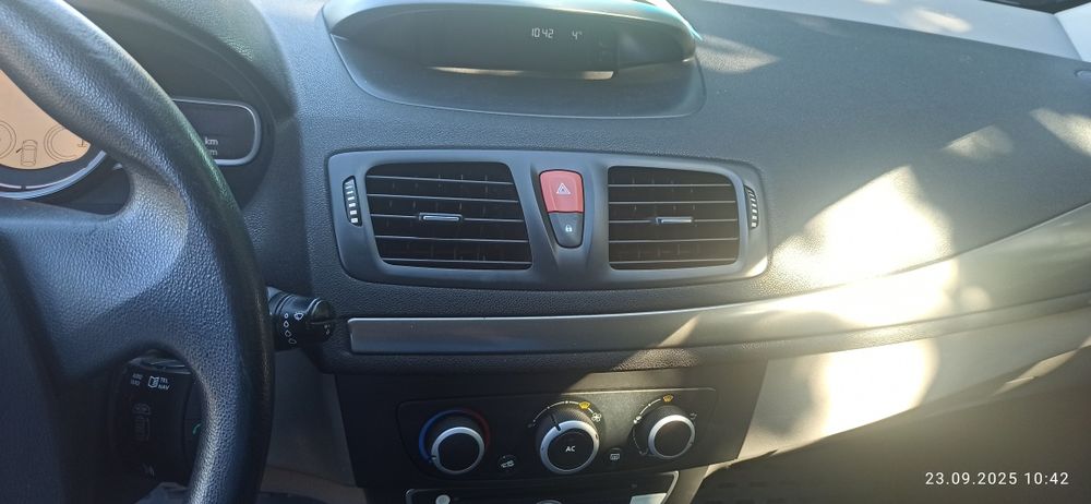 Renault Megan 3 2010 рік