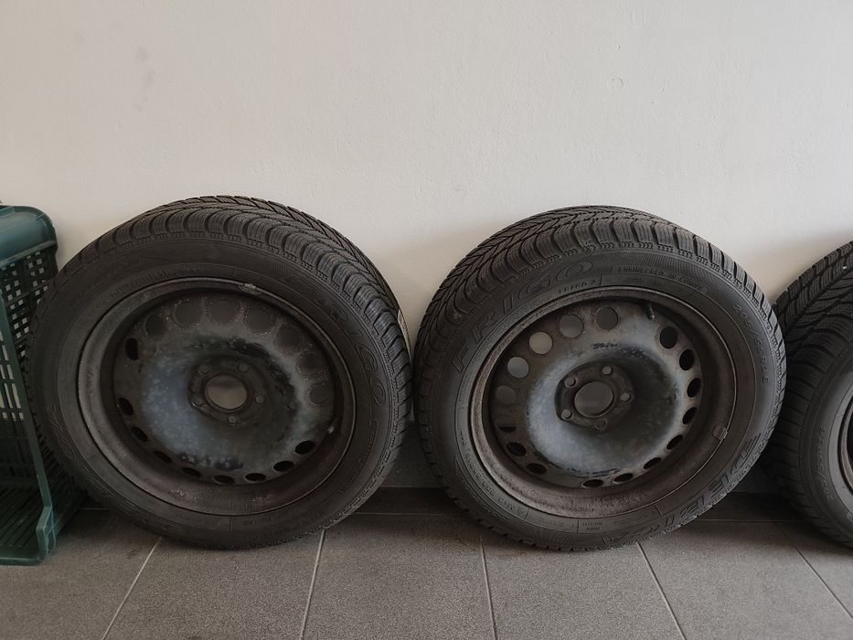 Dębica Frigo 2 205/55 R16 4szt