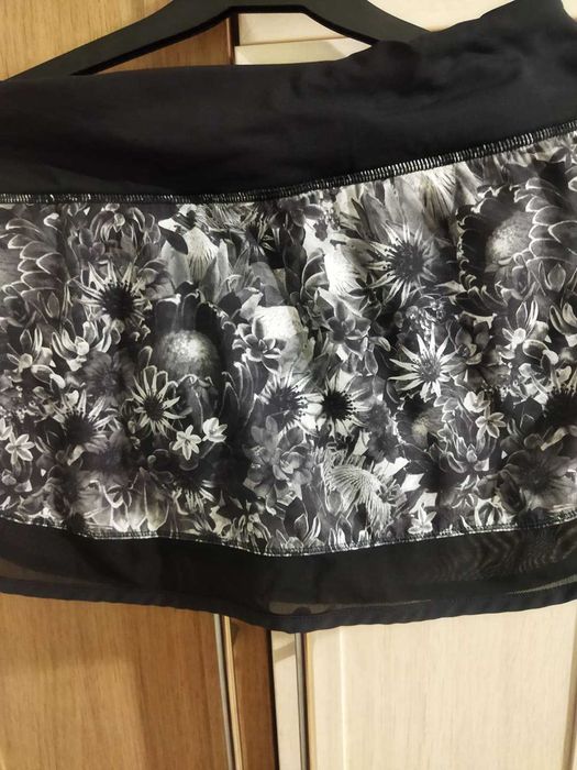 Жіноча  юбка шорти для занять спортом S