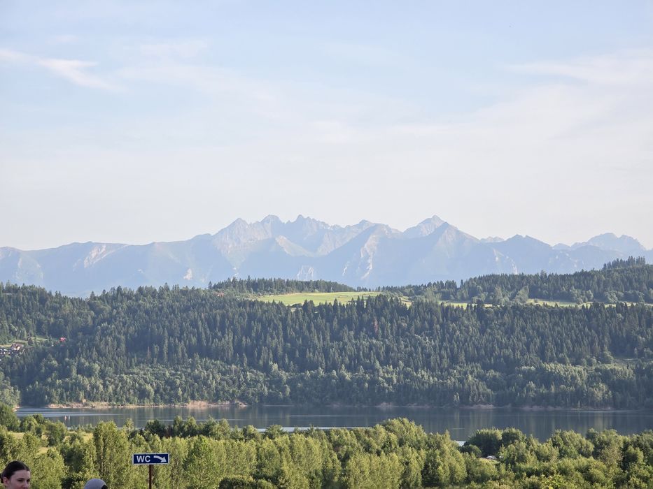Działka budowlana z pięknym widokiem u w spokojnej okolicy