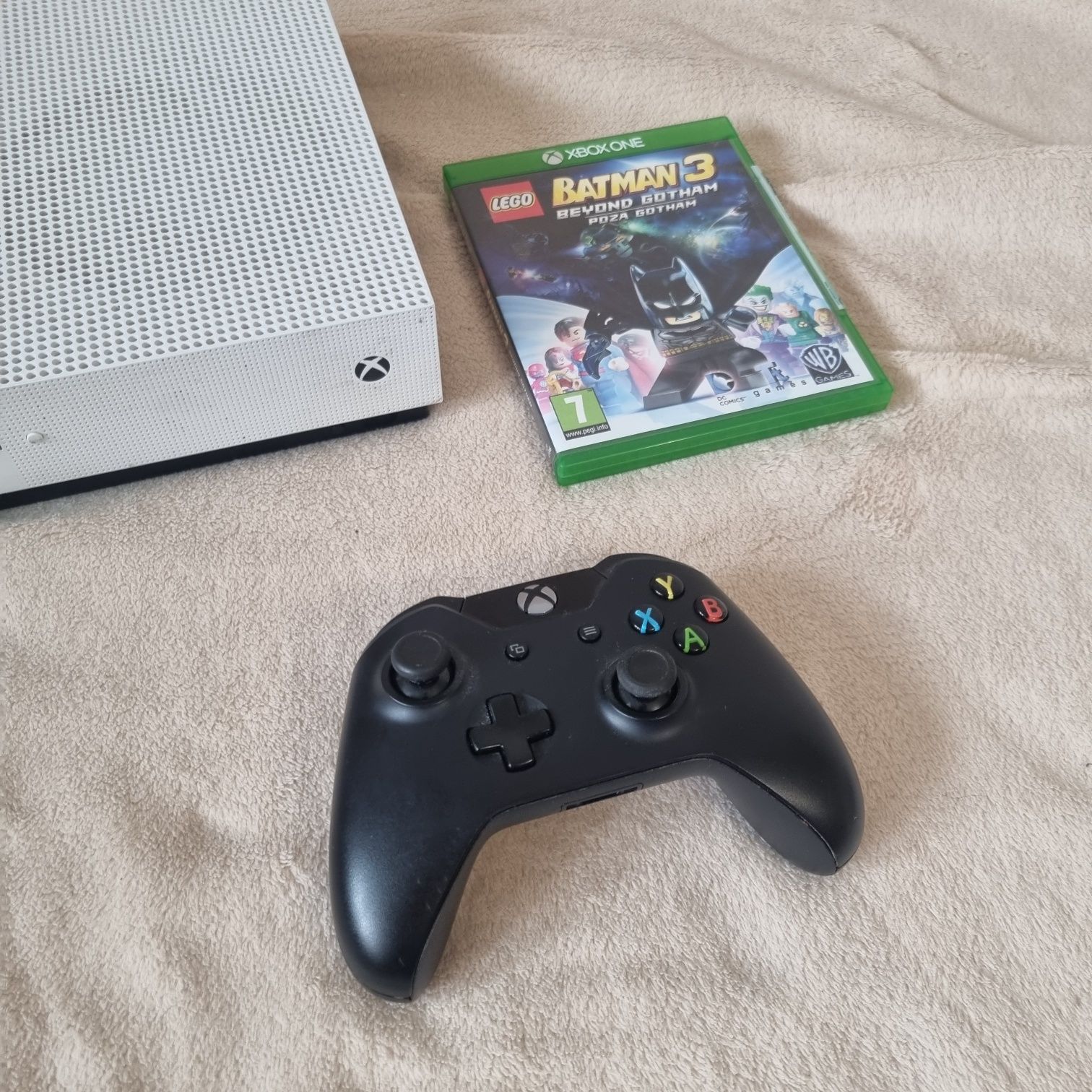 Xbox One S 1TB + Pad + Gra – Świetny zestaw