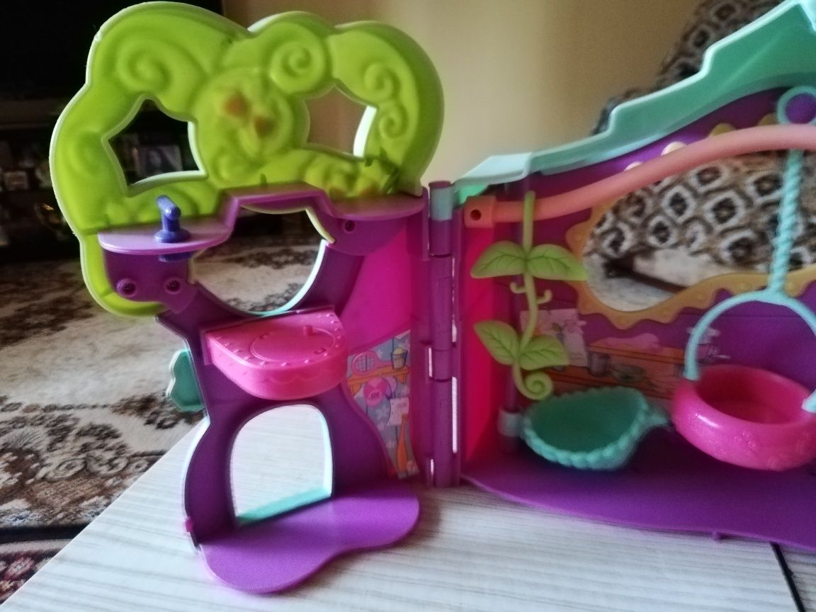 Продам будиночок для звірят Littlest pet shop.
