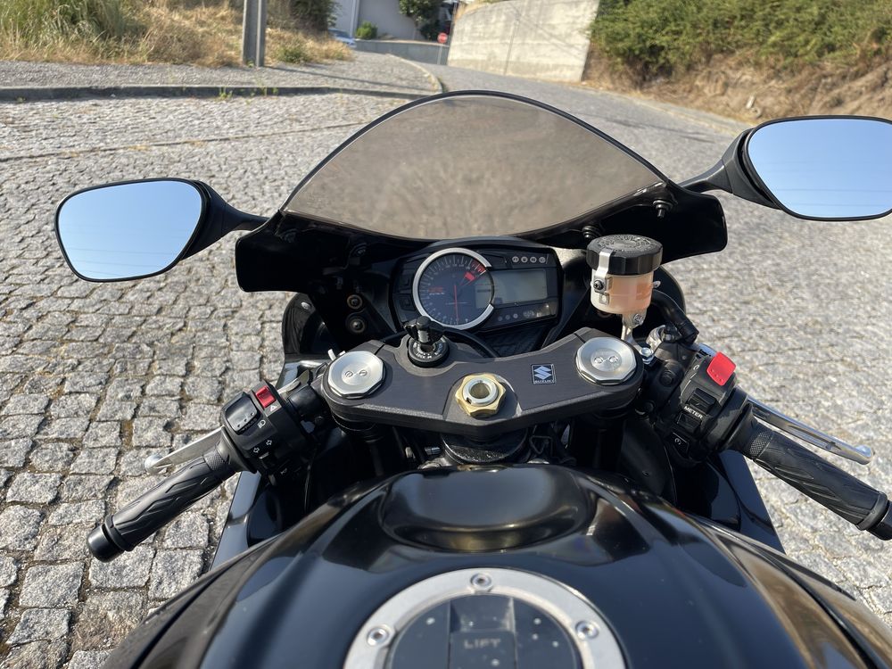 Suzuki GSX-R 600 L1