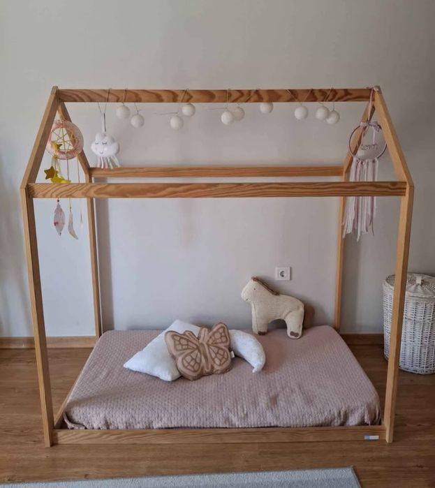 Cama Montessori Casinha