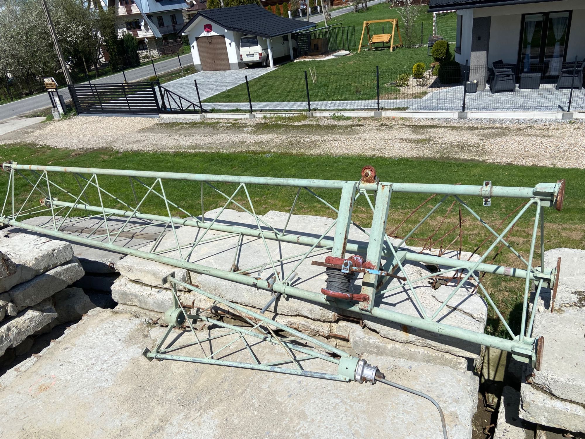 Maszt antenowy lub pod latarnie  13,5m wysoki