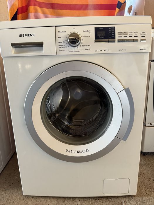 Продам пралтну машину Siemens на 8 кг