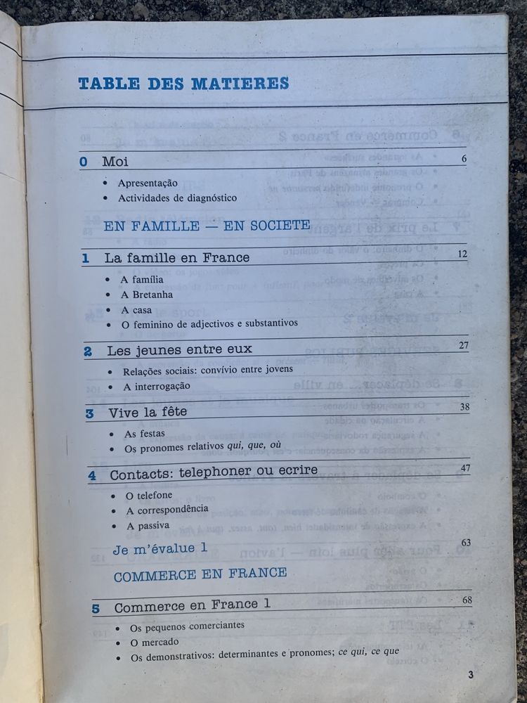 Livro de francês “Tout va bien” nível 3 9 ano