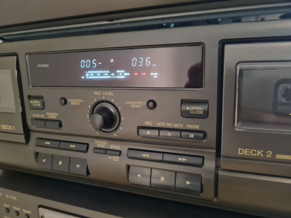Magnetofon Technics RS-TR373