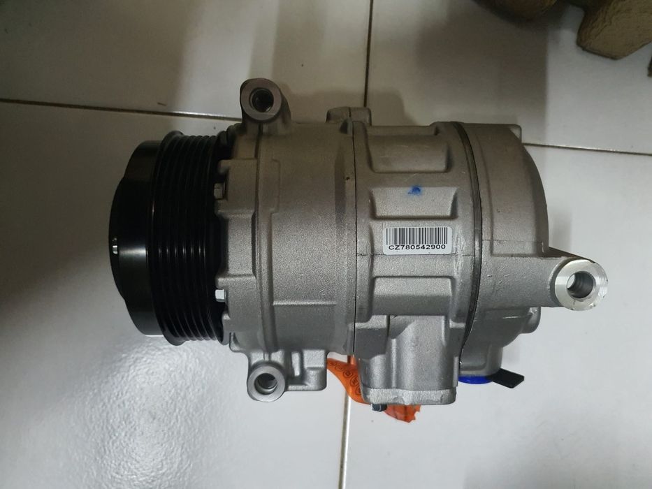 Compressor ar condicionado da marca Hella