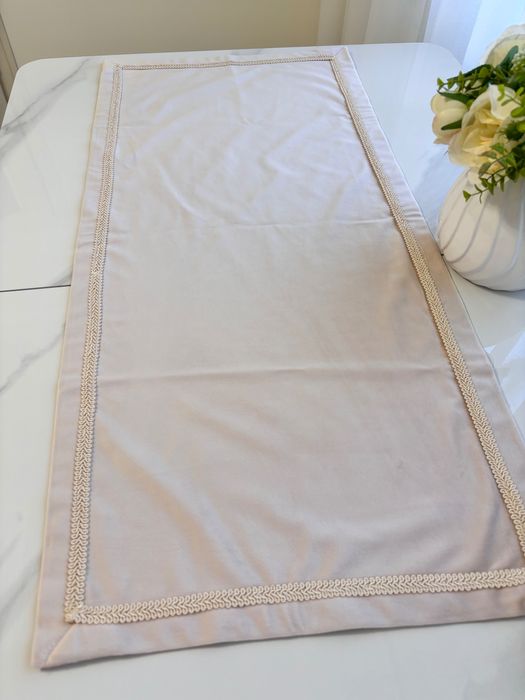 Шикарний ранер для столу