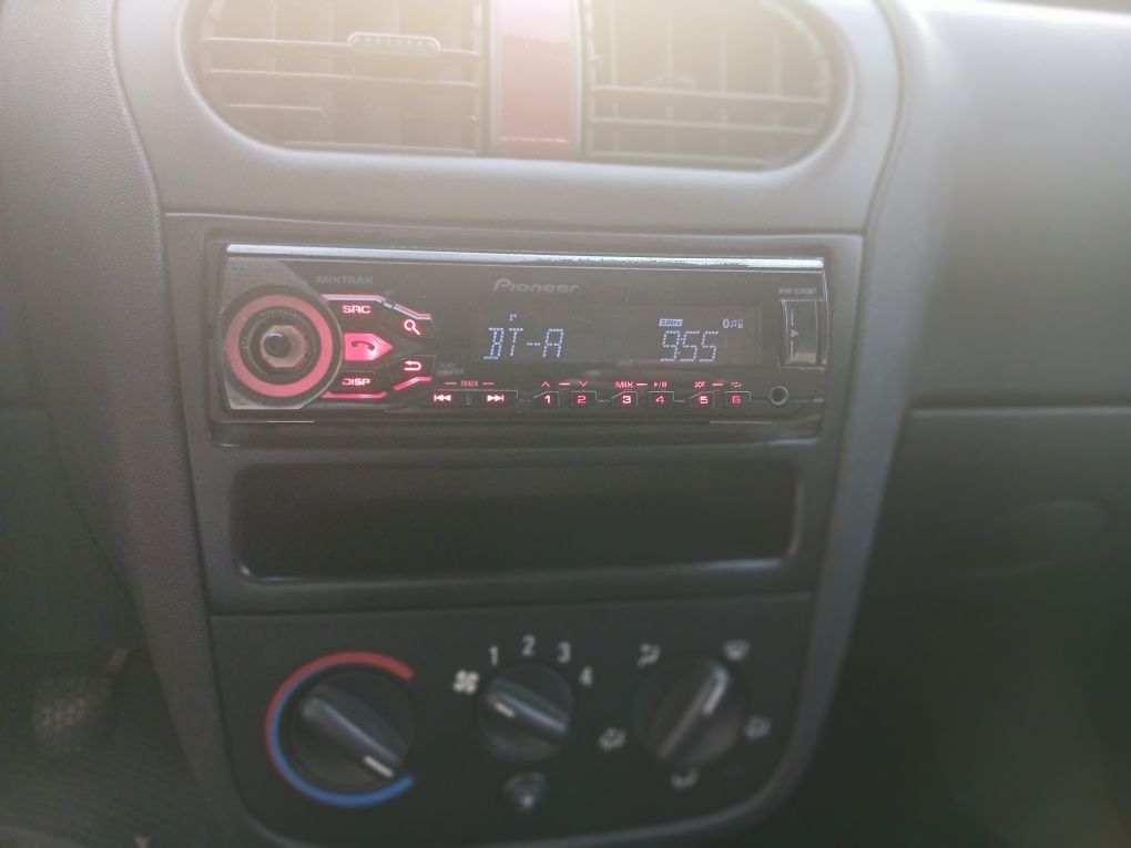 Opel corsa 1.7 cdti ISUZU