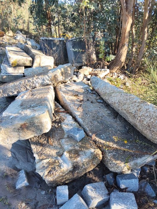 Vendo tanque em pedra