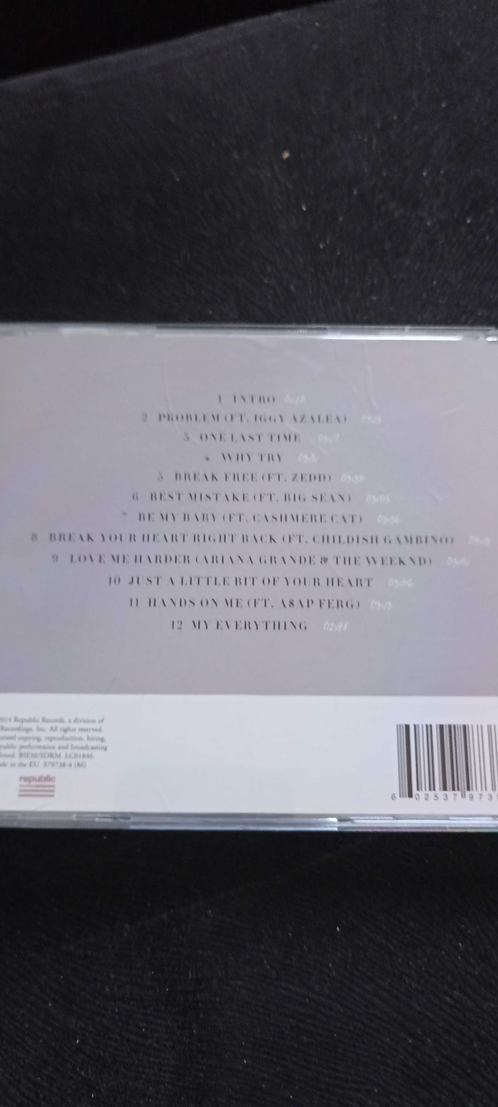 Ariana grande cd