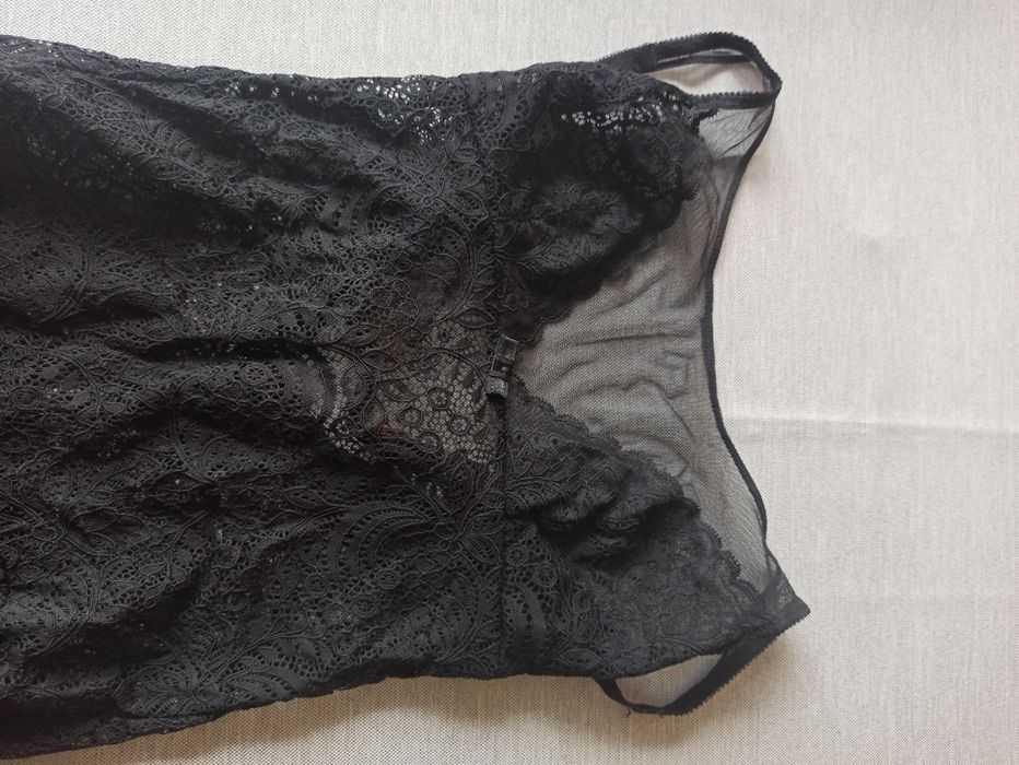 Koronkowe body triumph 75E (roz.M)