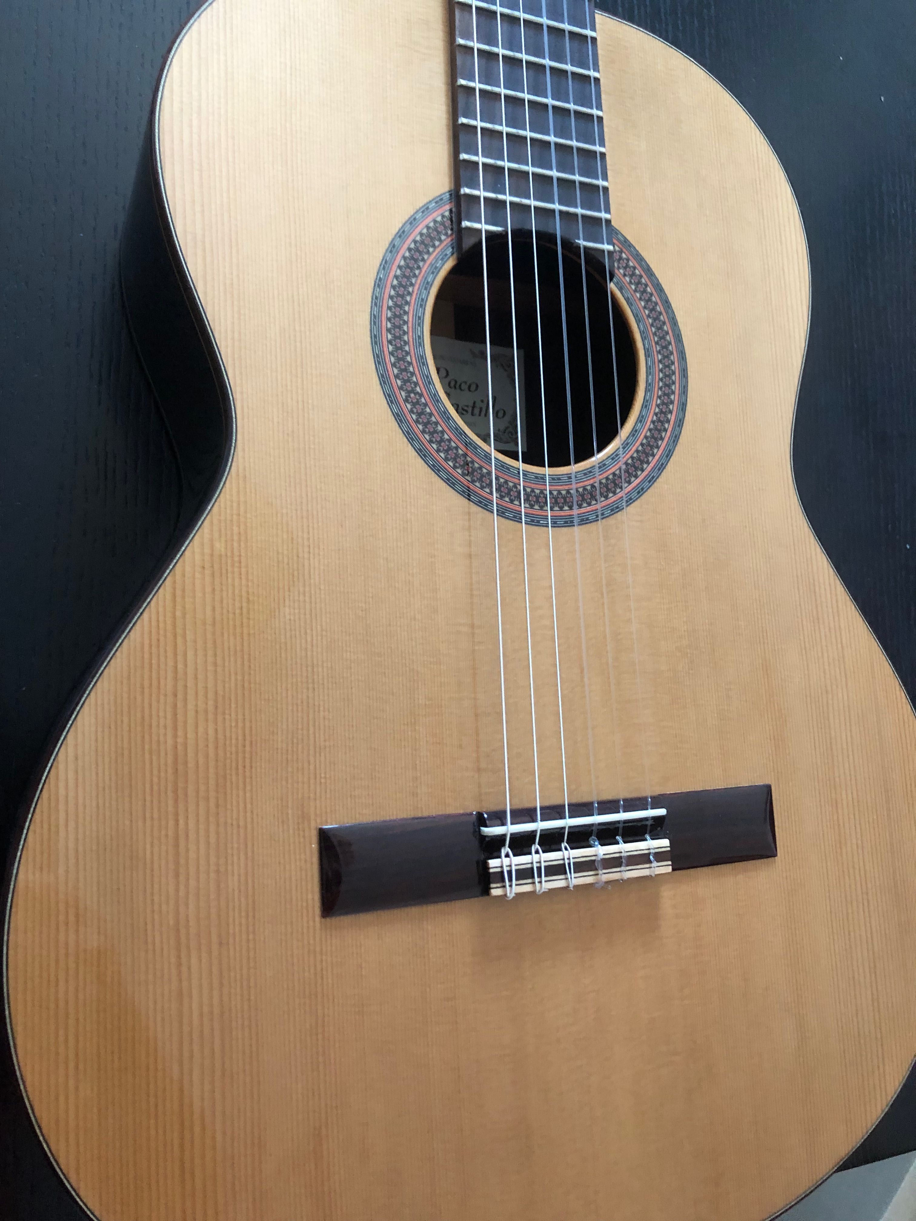 Guitarra Paco Castillo 203 ( NOVA )