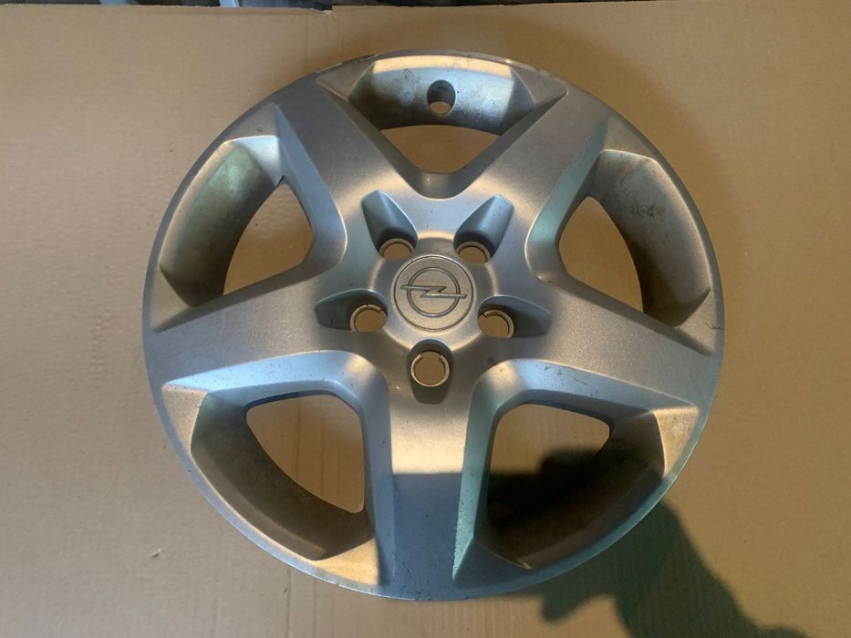 13240543 kołpak fabryczny 16 cali 5*110 Opel