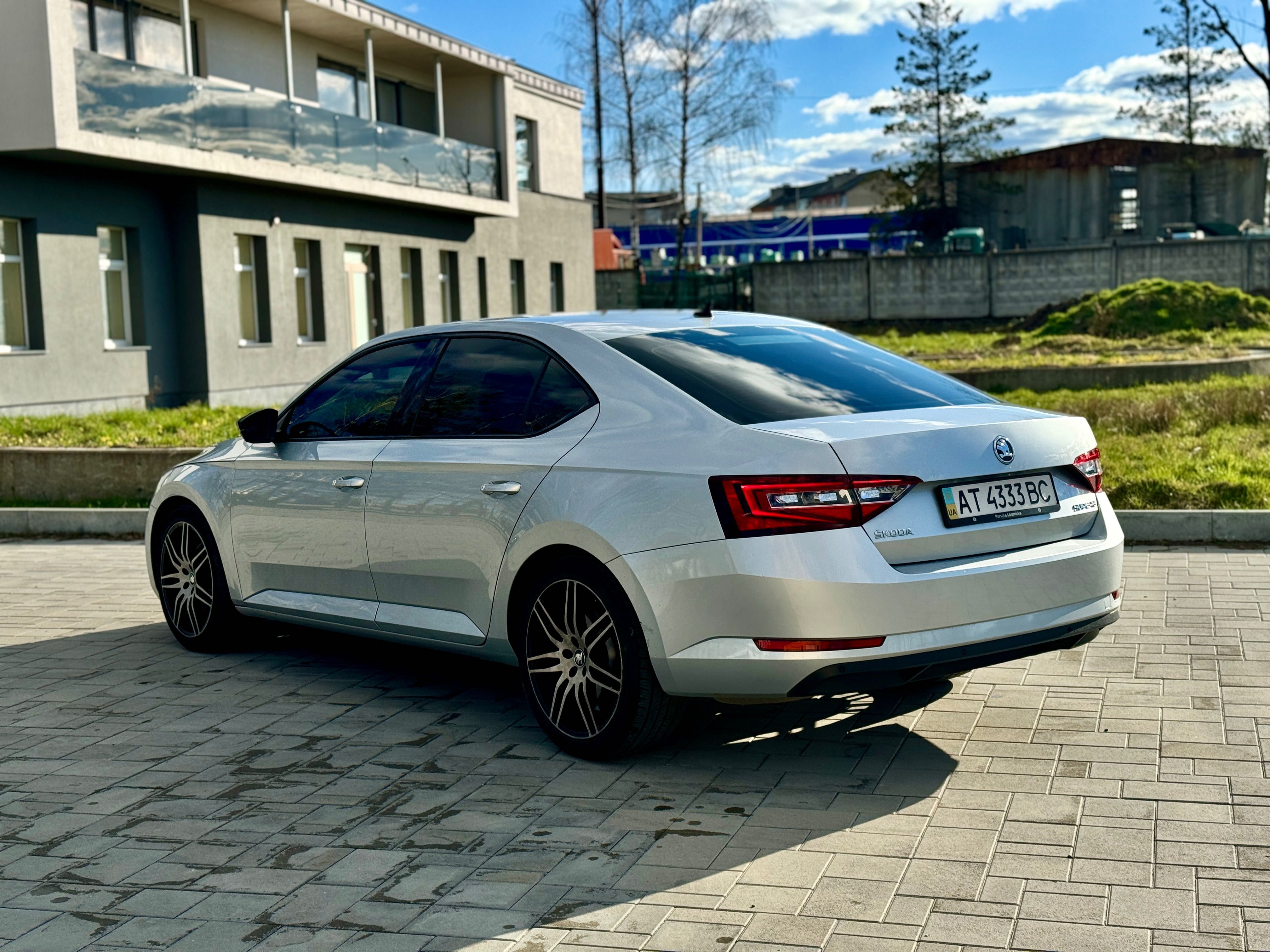 skoda superb 3 2.0 dsg 140kw