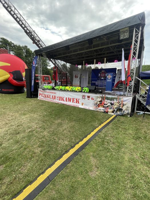 Wynajem Scena mobilna - nagłośnienie - piknik event festyn najazdy