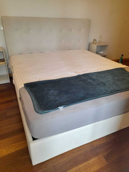 Cama de Casal Alta Qualidade