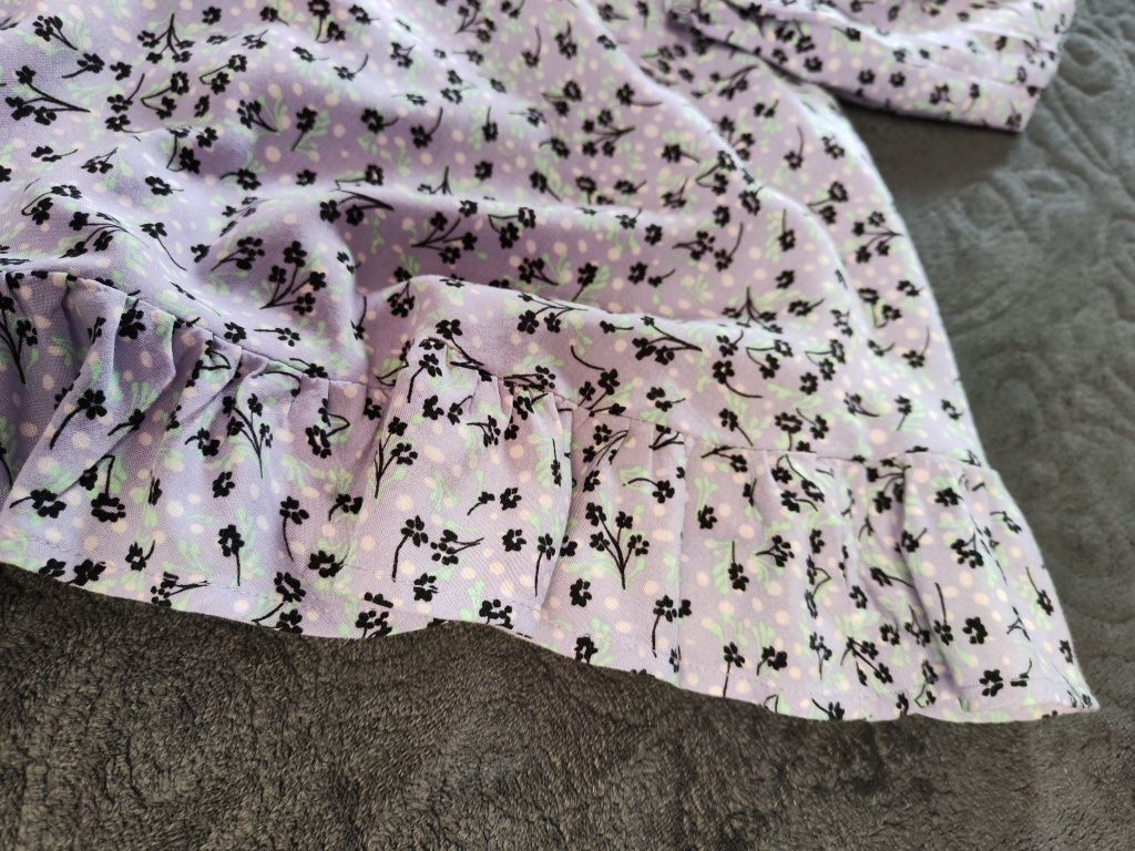 Cropp letnia sukienka w kwiatki kwiatuszki wiskoza liliowa