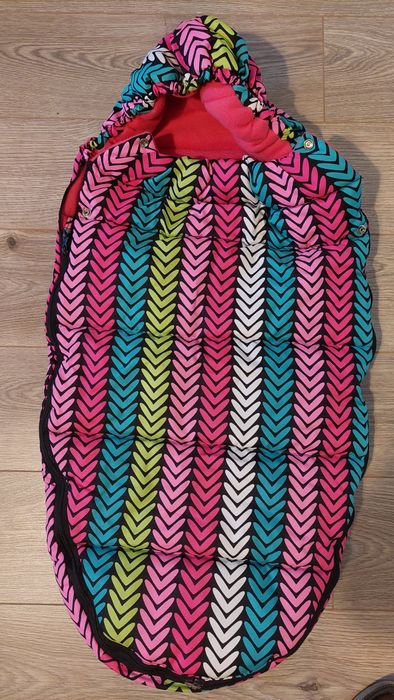 Uniwersalny śpiworek dla dziewczynki zimowy/ ciepły