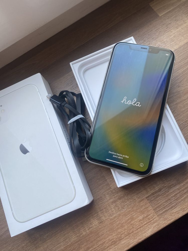 Iphone 11 128 GB  white biały