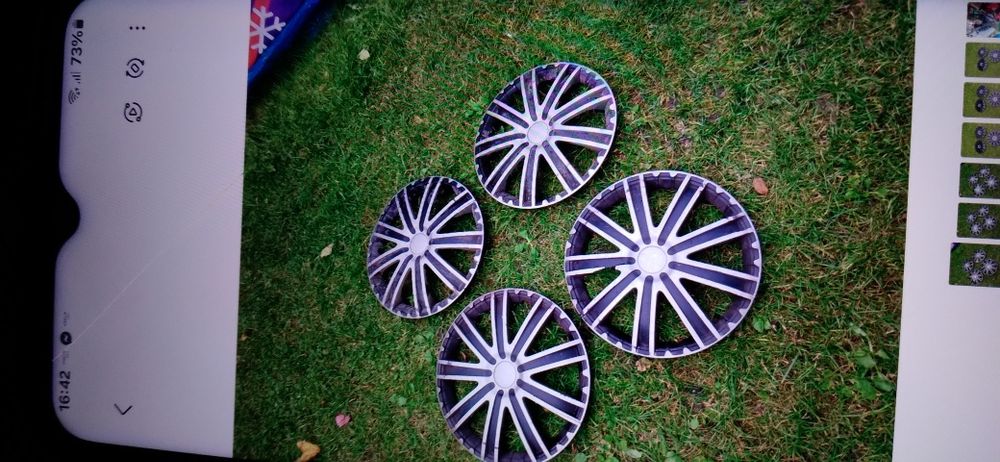Sprzedam komplet kołpaków 14cali i 16 cali
