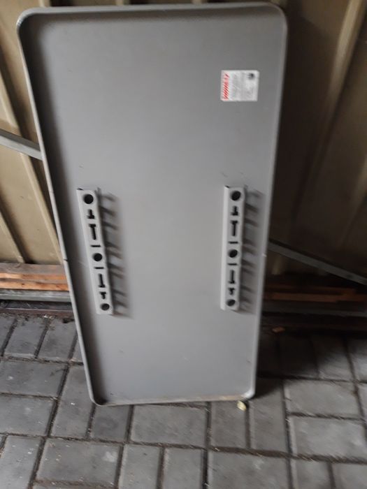 Znak informacyjny koniec drogi wewnętrznej D-47