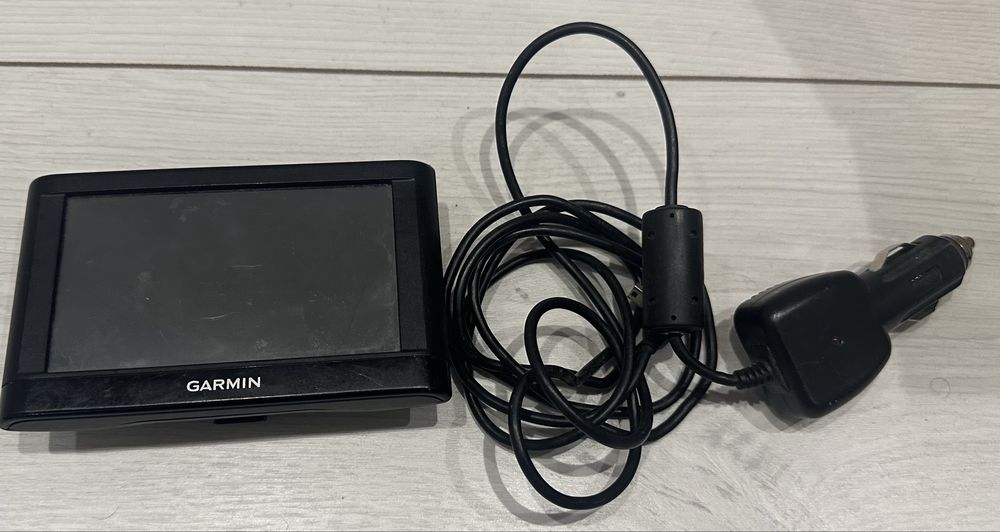 GPS навигатор GARMIN