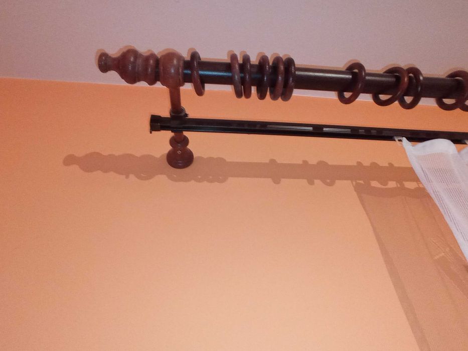 Karnisz aluminiowy powlekany